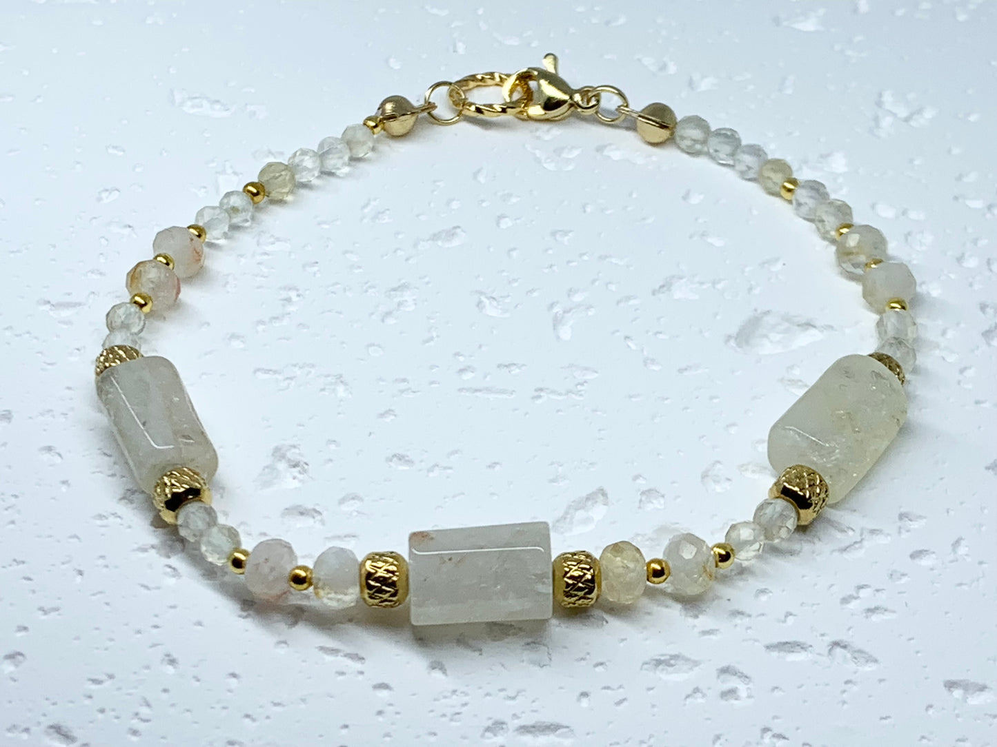 Citrine Bracelet with Gold Accents – Handmade Crystal Jewelry for Abundance, Confidence & Positive Energy