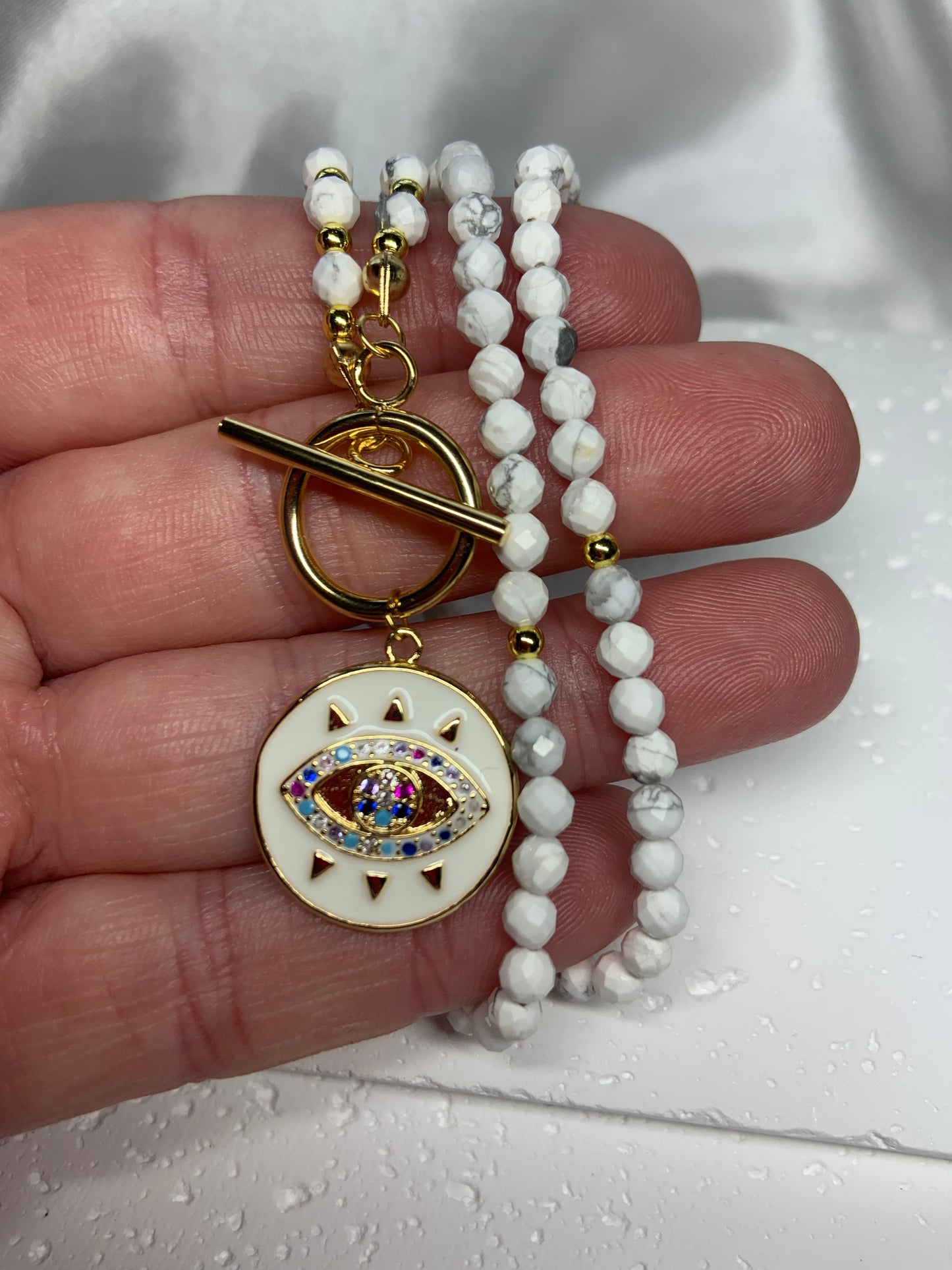White Howlite Evil Eye Necklace – Gold Toggle Clasp | Handmade Protection Jewelry for Clarity & Energy Shielding