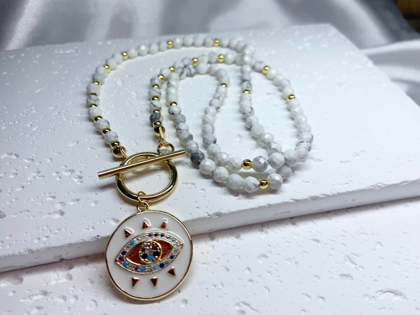 White Howlite Evil Eye Necklace – Gold Toggle Clasp | Handmade Protection Jewelry for Clarity & Energy Shielding