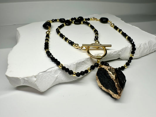 Black Tourmaline Beaded Necklace – Handmade Protection Jewellery with Raw Pendant & Gold Toggle Clasp
