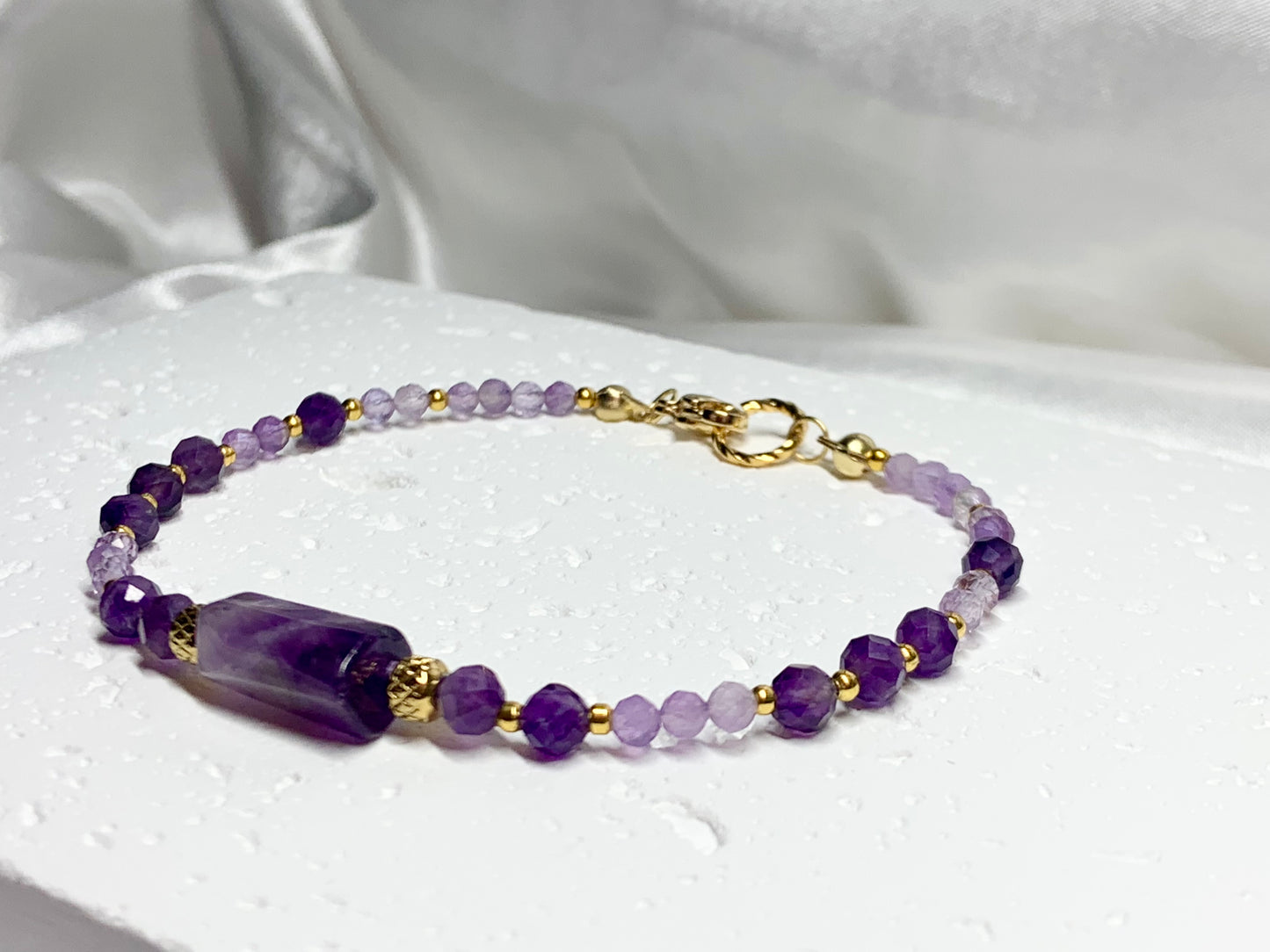 Lavender Amethyst Bracelet with Gold Accents – Handmade Crystal Jewelry for Calm & Elegance