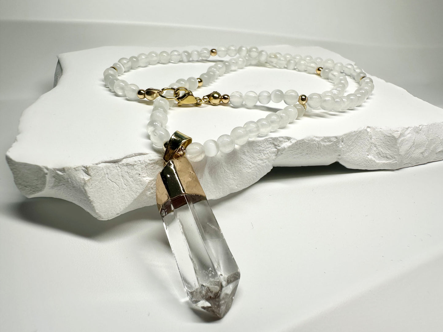 Selenite & Raw Crystal Quartz Necklace – Gold-Capped Pendant | Handmade Energy Amplifier for Clarity & Cleansing