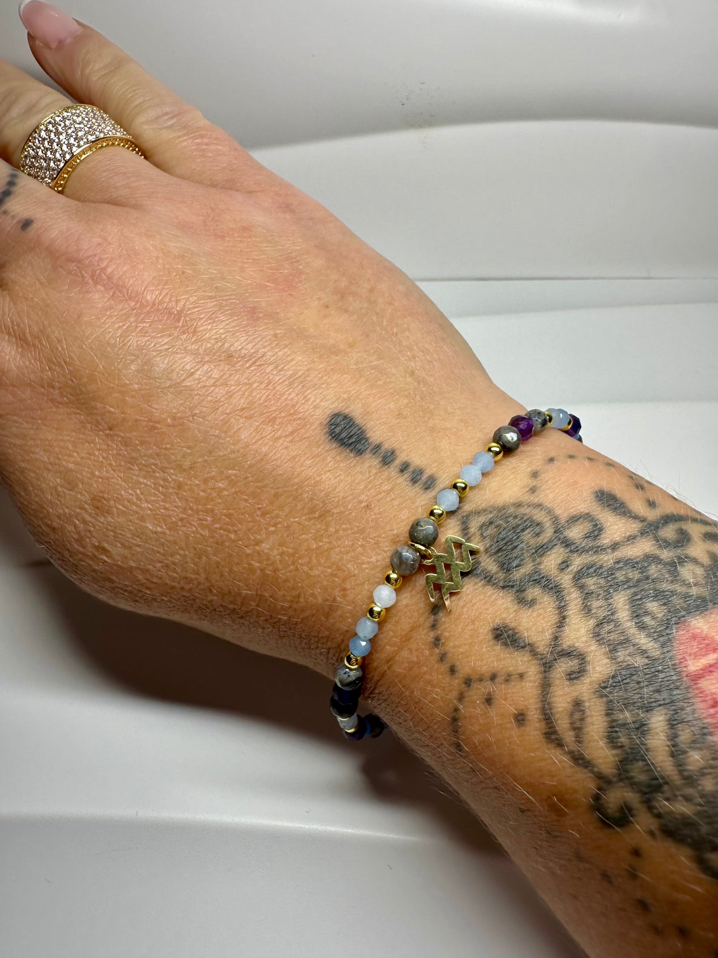 Aquarius Bracelet, Amethyst, Aquamarine, Labradorite, Astrology Birthday Gift